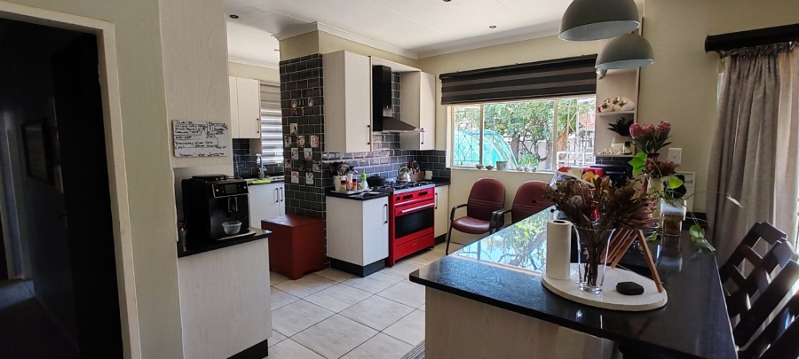 3 Bedroom Property for Sale in Geelhoutpark North West